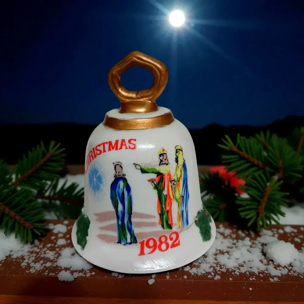 👸🏾🫅🏾🤴🏾1982 Christmas Bell 🔔Ornament Wise Men Nativity Decor Nostalgic